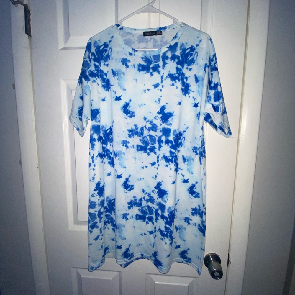 Boohoo Tie-dye Shirt Dress